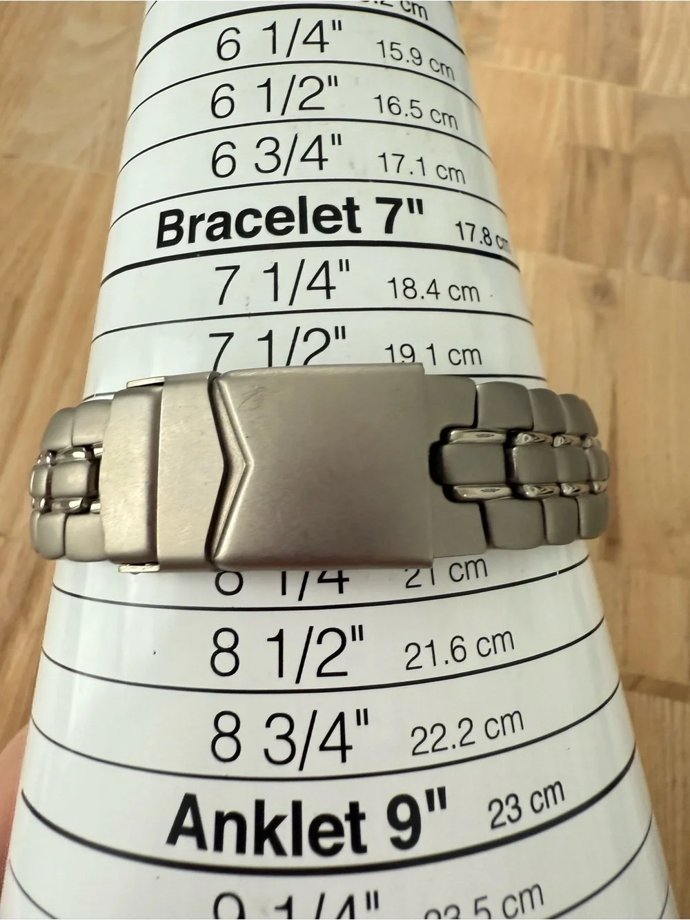 titanium men’s casual watch NEW BATTERY